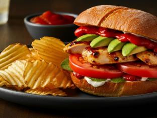 BBQ Chicken Deluxe Box BBQ Chicken Deluxe Box