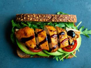 GF Chicken Deluxe Box GF Chicken Deluxe Box