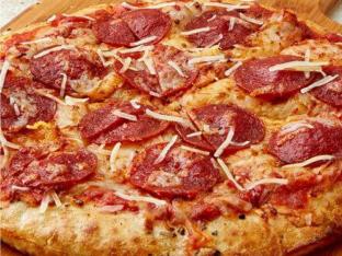 Pepperoni & Double Cheese Pizza Box with Salad and Cookie Pepperoni & Double Cheese Pizza Box with Salad and Cookie