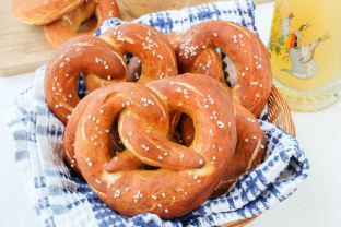 Pretzels Pretzels