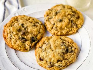 Oatmeal Raisin Cookies Oatmeal Raisin Cookies