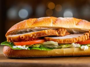 Crispy Pork Baguettini