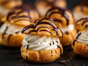 Mini Profiteroles Mini Profiteroles