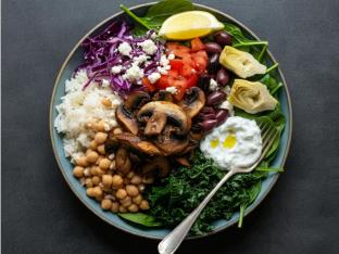Kale-Garbanzo Beans-Spinach | Tzatziki | Mushroom Shawarma | Lemon + Olive Oil Kale-Garbanzo Beans-Spinach | Tzatziki | Mushroom Shawarma | Lemon + Olive Oil