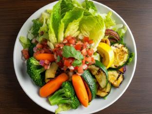 Light Carb Sonora Salad with Grilled Veggies Boxed Meal