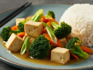 Pad Ginger with Tofu [21 oz]