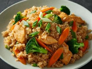 Chicken Thai Fried Rice [16 oz]