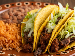 American Style Barbacoa Taco Box on Corn Tortillas [21oz]