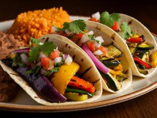 Mexican Style Veggie Taco Box [21oz]