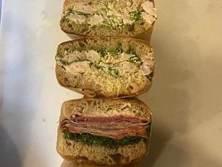 Chicken Caesar Sandwich and Salad Boxed Meal [Large]