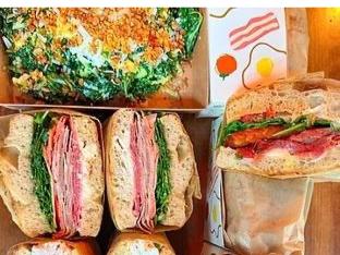 Panelle Sandwich and Salad Boxed Meal [Large]