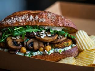 Roast Mushroom Sandwich Boxed Meal [Large]