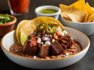 Pork Carnitas (Corn) [Large]