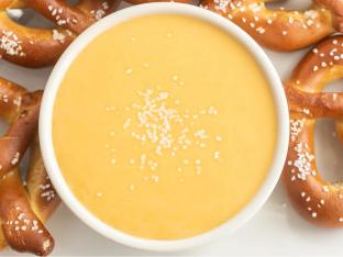 Beer Cheese Dip Beer Cheese Dip