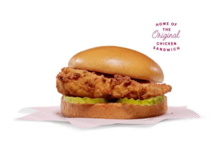 Chick-fil-A Chicken Sandwich with Side Salad Packaged Meal