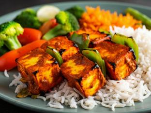 JAIN [18oz] - Tandori Paneer Tikka Boxed Meal