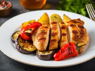 [Special Diet] Grilled Chicken with Roasted Vegetables (Olive Oil Only)