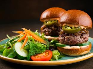 El Toro Sliders with Salad