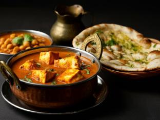 Paneer Tikka Masala with Chana Masala and Garlic Naan Paneer Tikka Masala with Chana Masala and Garlic Naan