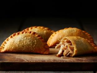 Mini Empanadas De Pollo Mini Empanadas De Pollo