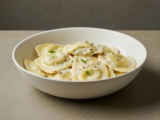 Cheese Ravioli with Alfredo