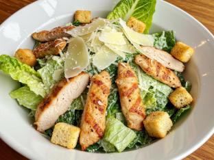 Caesar Salad with Chicken Box