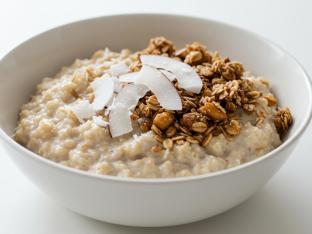 Oatmeal with Coconut and Gluten Free Granola Oatmeal with Coconut and Gluten Free Granola