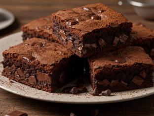 Triple Chocolate Brownies Triple Chocolate Brownies