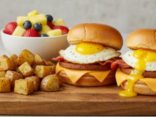 VEGAN Canadian Bacon, Egg, and Cheese Sliders VEGAN Canadian Bacon, Egg, and Cheese Sliders