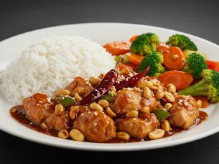 Kung Pao Chicken with White Rice and Asian Roasted Veggies Kung Pao Chicken with White Rice and Asian Roasted Veggies