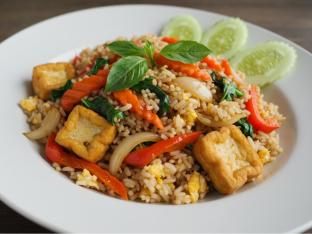 Spicy Basil Fried Rice with Tofu Spicy Basil Fried Rice with Tofu