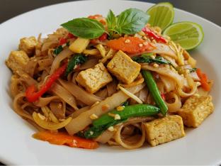 Very Spicy Pad Kee Mao with Tofu Very Spicy Pad Kee Mao with Tofu