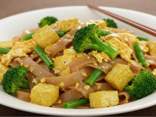 Pad See Ew with Tofu Pad See Ew with Tofu