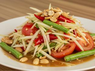 Som Tum Thai (Papaya Salad) Som Tum Thai (Papaya Salad)