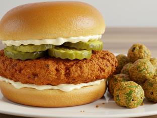 Spicy Classic Chicken Sandwich Box with Fried Okra