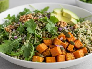 Paleo Bowl Boxed Meal with Chicken Breast