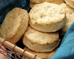 Vegan and Gluten Free Sweet Biscuit