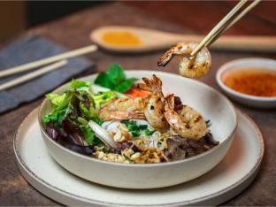 Grilled Pork and Shrimp Vermicelli Bowl Grilled Pork and Shrimp Vermicelli Bowl