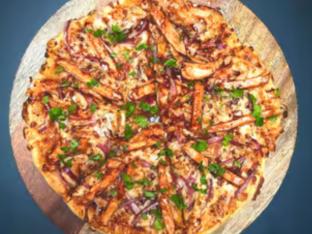 14" BBQ Chicken Pizza