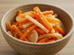 Pickled Carrots and Daikon Pickled Carrots and Daikon