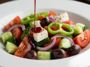 Vegan Horiatiki Salad (no feta)