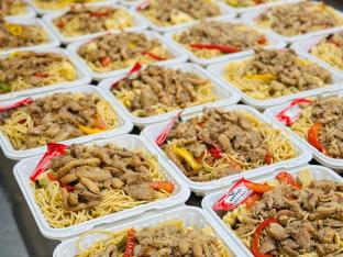 Garlic Noodles with Chicken Garlic Noodles with Chicken