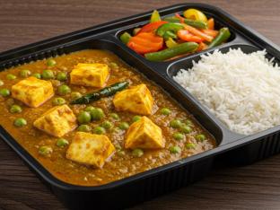 Mattar Paneer Box