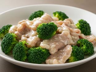 Gluten Free Broccoli Pork In White Sauce