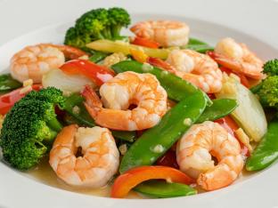 Gluten Free Veggie Delight Shrimp In White Sauce