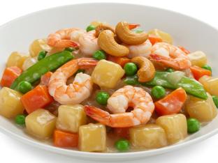 Gluten Free Cashew Shrimp In White Sauce