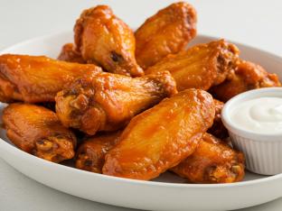 Buffalo Chicken Wings (12 pieces)