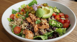 Mexican Quinoa Salad with Chipotle Chicken