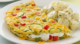Gluten Free Bell Peppers Frittata with Potato Salad