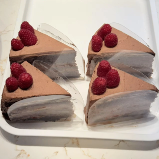 Chocolate Raspberry Cake